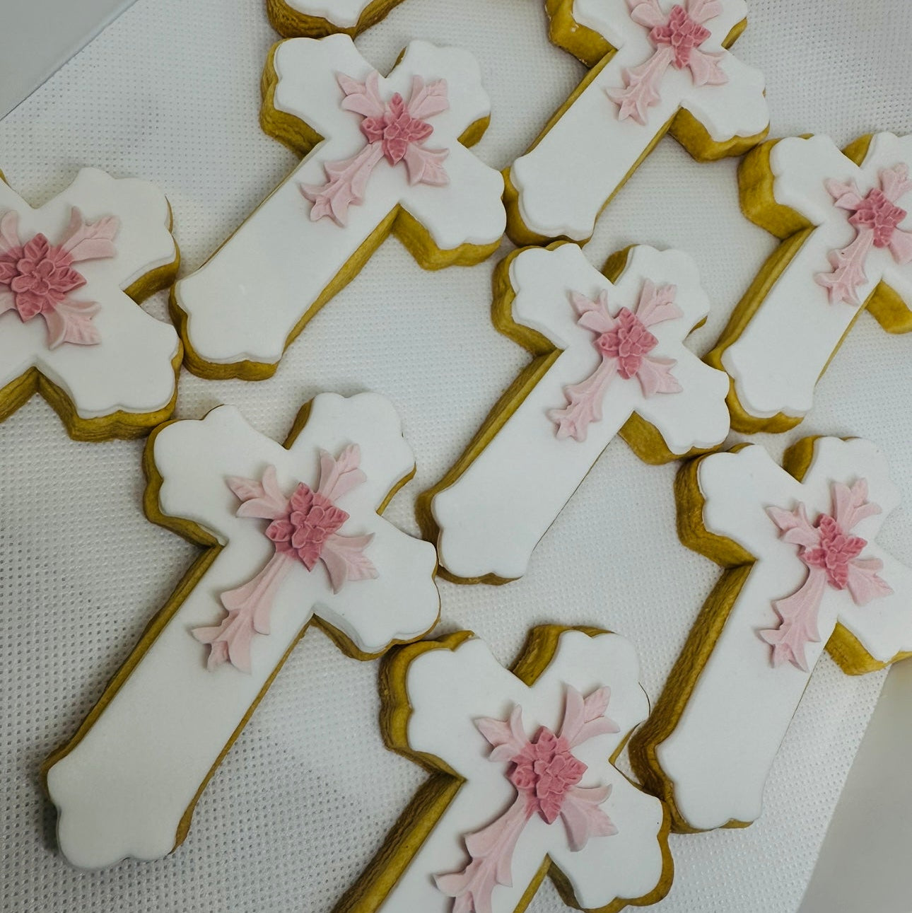 Ornate Cross Cookies